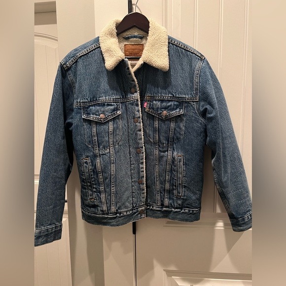 Levi’s  Denim Sherpa lined Jacket - Picture 2 of 6